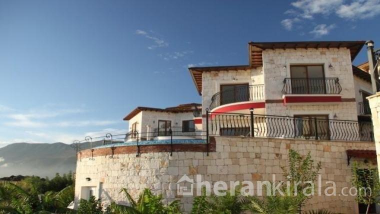 Antalya Kaş  Çukurbağ'da  lüks  havuzlu kiralık villa     