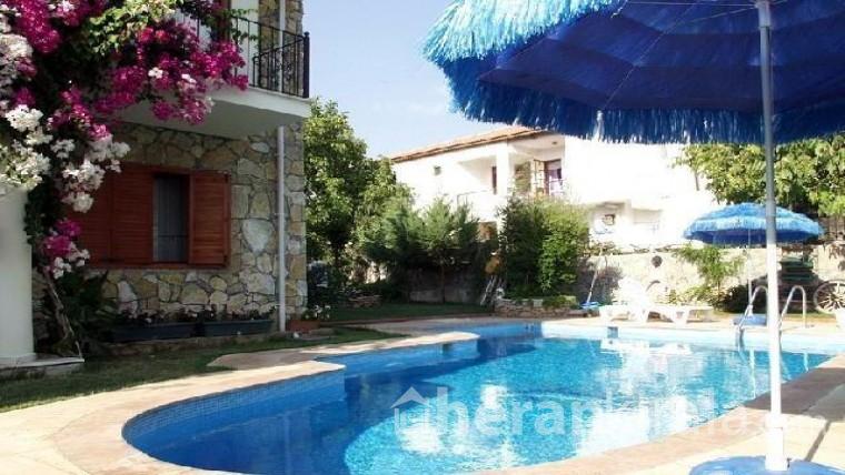 Muğla Fethiye’de özel havuzlu kiralık lüks villa  
